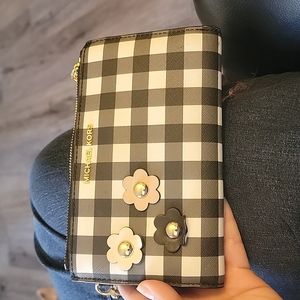 Michael Kors Smart Phone Wallet